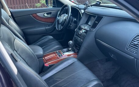 Infiniti FX II, 2013 год, 2 100 000 рублей, 7 фотография