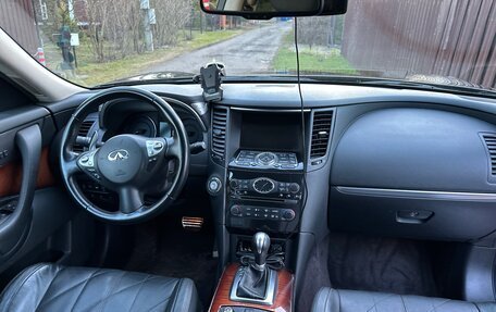 Infiniti FX II, 2013 год, 2 100 000 рублей, 9 фотография