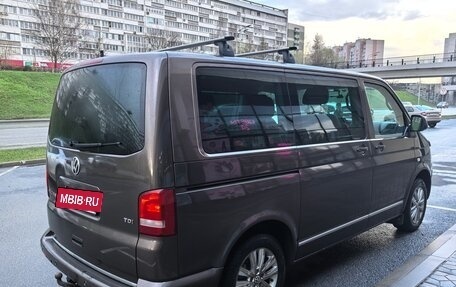 Volkswagen Multivan T5, 2011 год, 2 600 000 рублей, 9 фотография
