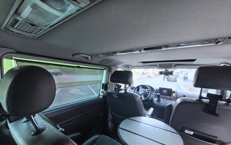 Volkswagen Multivan T5, 2011 год, 2 600 000 рублей, 20 фотография