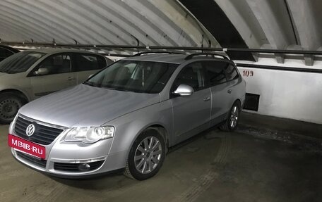 Volkswagen Passat B6, 2009 год, 750 000 рублей, 2 фотография