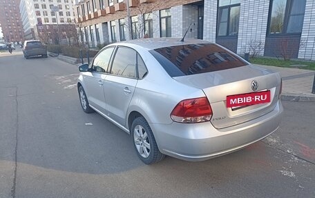 Volkswagen Polo VI (EU Market), 2011 год, 900 000 рублей, 3 фотография