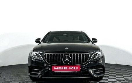 Mercedes-Benz E-Класс, 2017 год, 3 960 000 рублей, 2 фотография