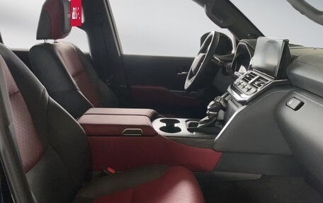 Toyota Land Cruiser, 2022 год, 11 000 000 рублей, 17 фотография