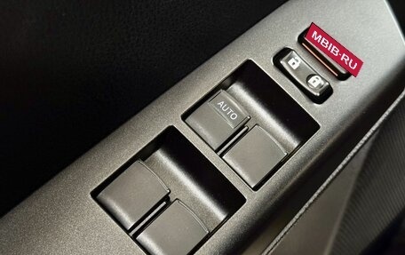 Toyota RAV4, 2017 год, 2 449 000 рублей, 16 фотография