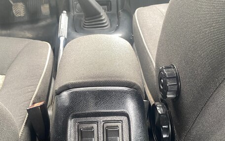 ГАЗ 31105 «Волга», 2004 год, 170 000 рублей, 15 фотография