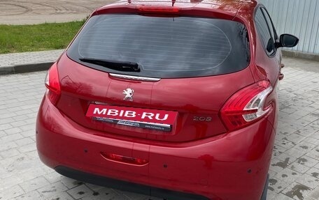 Peugeot 208 II, 2013 год, 650 000 рублей, 3 фотография