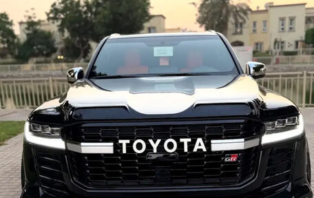 Toyota Land Cruiser, 2026 год, 12 990 000 рублей, 2 фотография