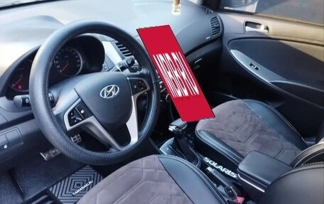 Hyundai Solaris II рестайлинг, 2016 год, 1 050 000 рублей, 2 фотография