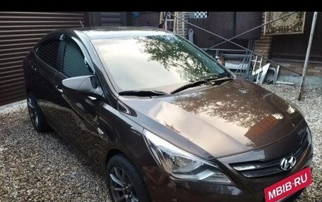 Hyundai Solaris II рестайлинг, 2016 год, 1 050 000 рублей, 5 фотография