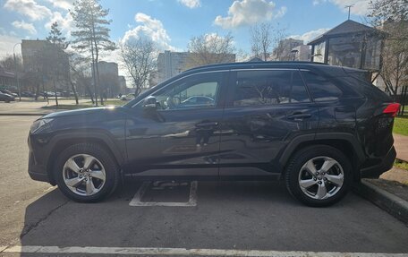 Toyota RAV4, 2020 год, 2 900 000 рублей, 7 фотография