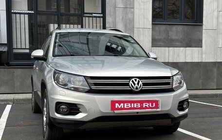 Volkswagen Tiguan I, 2012 год, 1 600 000 рублей, 3 фотография