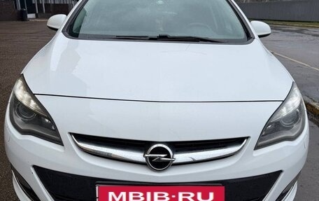 Opel Astra J, 2013 год, 870 000 рублей, 1 фотография