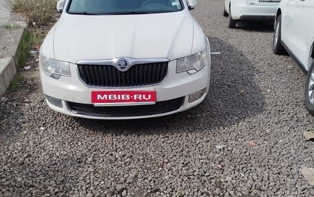 Skoda Superb III рестайлинг, 2011 год, 1 380 000 рублей, 1 фотография