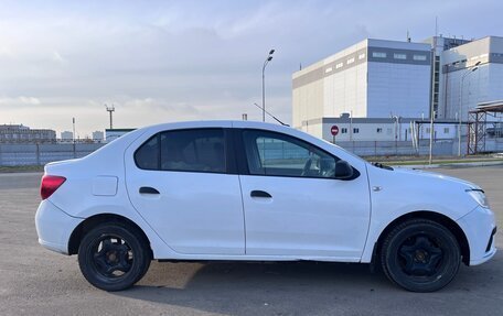 Renault Logan II, 2018 год, 470 000 рублей, 3 фотография