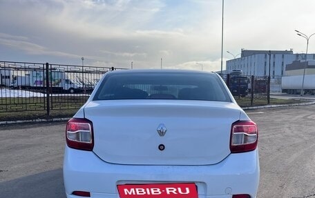 Renault Logan II, 2018 год, 470 000 рублей, 4 фотография