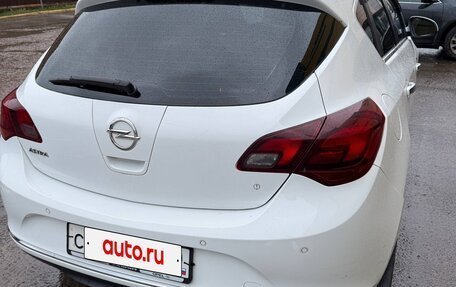 Opel Astra J, 2013 год, 870 000 рублей, 4 фотография