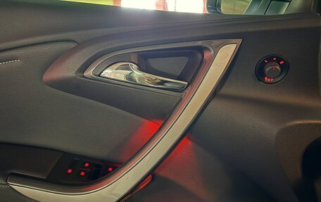 Opel Astra J, 2013 год, 870 000 рублей, 11 фотография