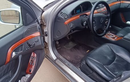 Mercedes-Benz S-Класс, 2002 год, 650 000 рублей, 3 фотография