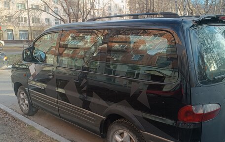 Hyundai Starex I рестайлинг, 2003 год, 240 000 рублей, 2 фотография