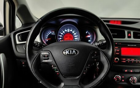 KIA cee'd III, 2014 год, 1 198 000 рублей, 11 фотография