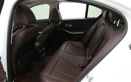 BMW 3 серия, 2021 год, 2 950 000 рублей, 13 фотография