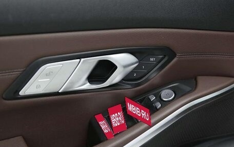 BMW 3 серия, 2021 год, 2 950 000 рублей, 16 фотография