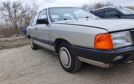 Audi 100, 1982 год, 200 000 рублей, 3 фотография
