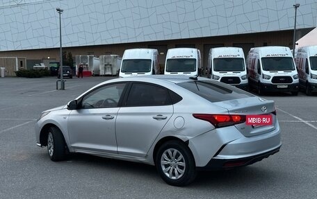 Hyundai Solaris II рестайлинг, 2020 год, 930 000 рублей, 3 фотография