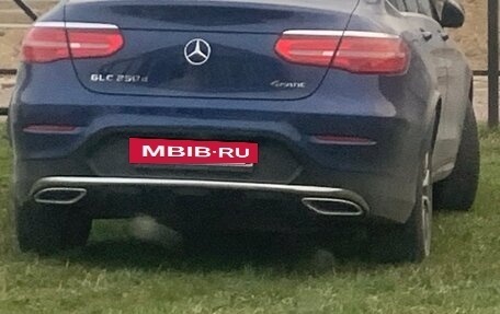 Mercedes-Benz GLC Coupe, 2018 год, 3 300 000 рублей, 2 фотография