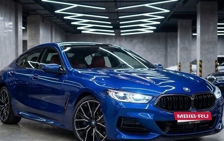 BMW 8 серия, 2022 год, 7 990 000 рублей, 3 фотография