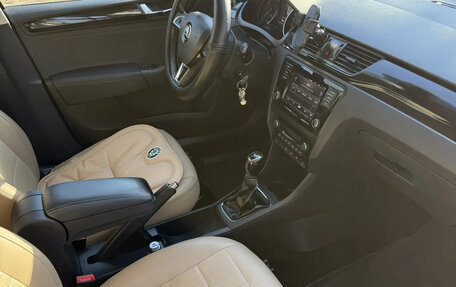 Skoda Rapid I, 2018 год, 1 280 000 рублей, 17 фотография