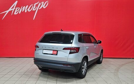 Skoda Karoq I, 2020 год, 2 400 000 рублей, 5 фотография