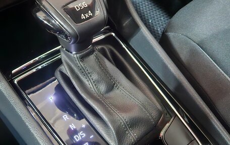 Skoda Karoq I, 2020 год, 2 400 000 рублей, 16 фотография