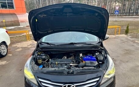 Hyundai Solaris II рестайлинг, 2014 год, 990 000 рублей, 10 фотография