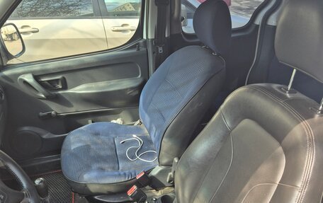 Peugeot Partner II рестайлинг 2, 2008 год, 250 000 рублей, 11 фотография