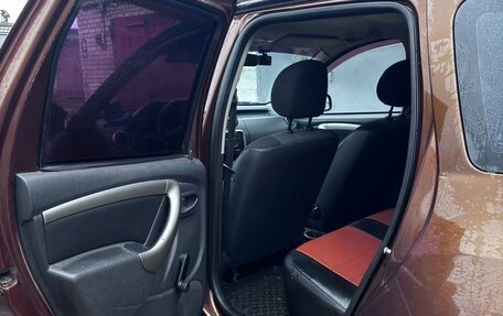 Renault Duster I рестайлинг, 2014 год, 1 150 000 рублей, 23 фотография