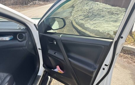 Toyota RAV4, 2013 год, 1 650 000 рублей, 9 фотография