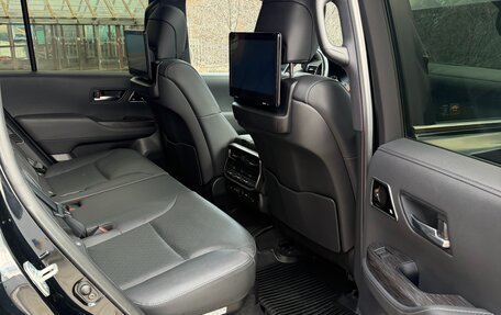 Toyota Land Cruiser, 2022 год, 10 900 000 рублей, 7 фотография