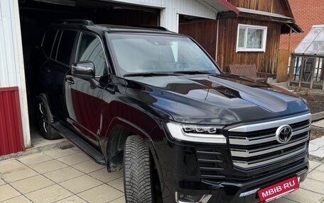 Toyota Land Cruiser, 2022 год, 10 900 000 рублей, 2 фотография