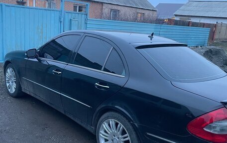 Mercedes-Benz E-Класс, 2008 год, 1 150 000 рублей, 3 фотография