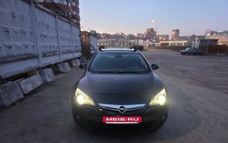Opel Astra J, 2012 год, 650 000 рублей, 2 фотография