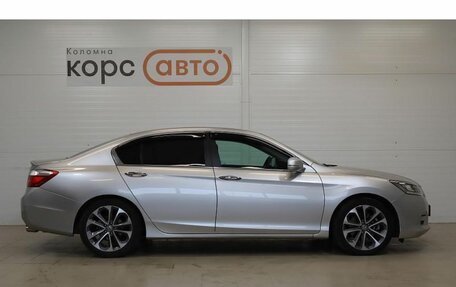 Honda Accord IX рестайлинг, 2013 год, 1 632 000 рублей, 4 фотография