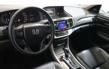 Honda Accord IX рестайлинг, 2013 год, 1 632 000 рублей, 6 фотография