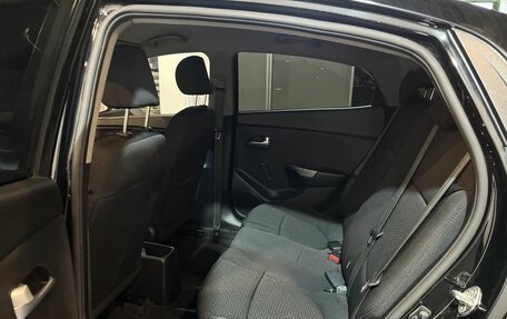 KIA Rio III рестайлинг, 2013 год, 675 000 рублей, 23 фотография