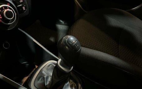 KIA Rio III рестайлинг, 2013 год, 675 000 рублей, 30 фотография