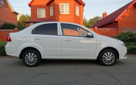 Ravon Nexia R3, 2017 год, 749 000 рублей, 3 фотография