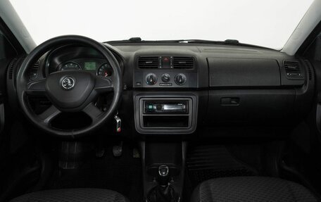 Skoda Fabia II, 2013 год, 640 000 рублей, 7 фотография