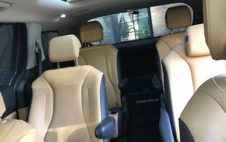 KIA Carnival, 2021 год, 4 500 000 рублей, 6 фотография