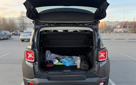 Jeep Renegade I рестайлинг, 2017 год, 2 400 000 рублей, 14 фотография